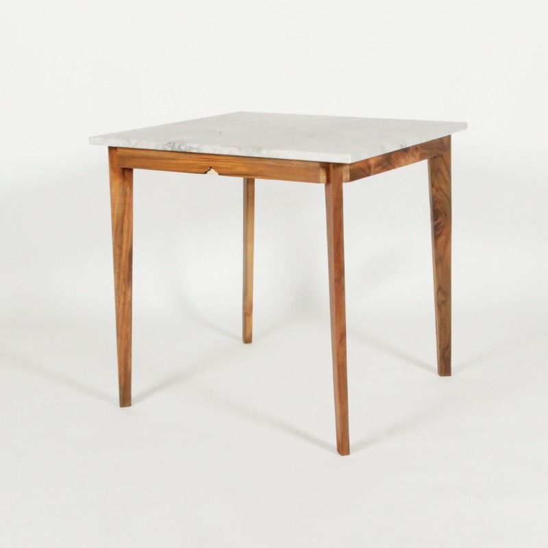 Table 02 - Mable top